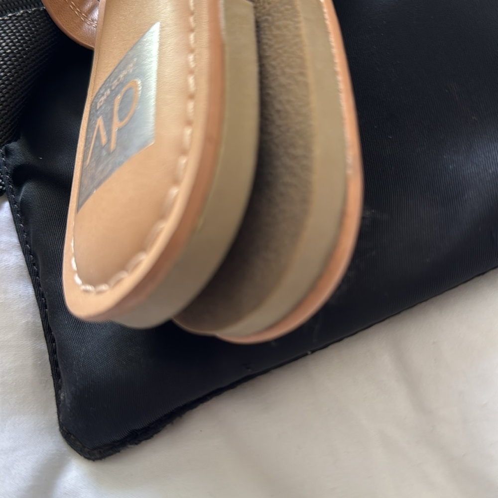 DV Dolce Vita Gotie Sandals - Picture 3 of 4